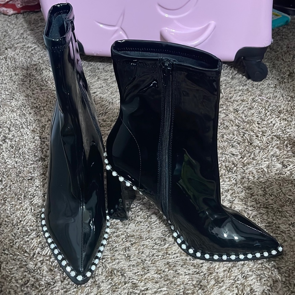 Steve Madden booties 🤍